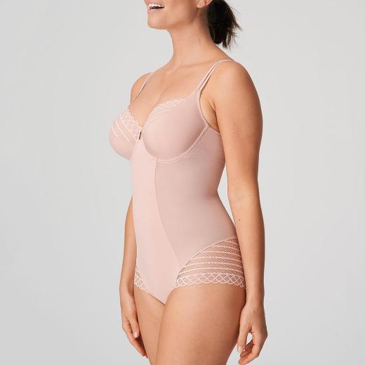 PrimaDonna Twist East End body C-F cup, color powder rose