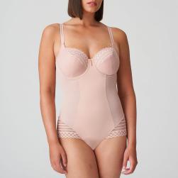 PrimaDonna Twist East End body C-F cup, color powder rose